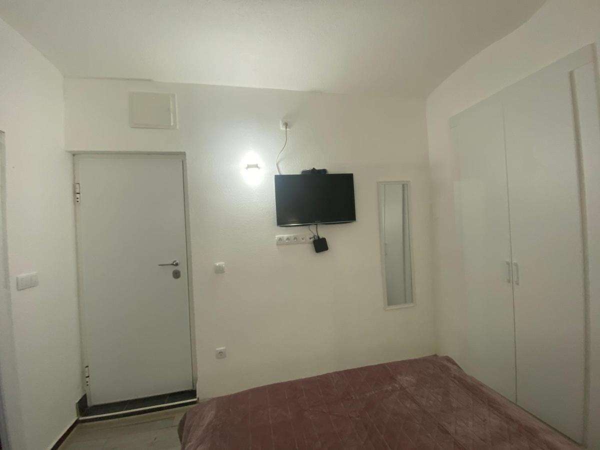 Studio Apartman Sandra SJJ Exterior foto